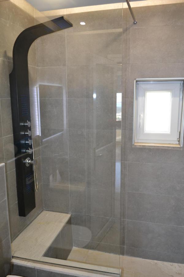 Stergiou Luxury Apartments With Shared Pool Anavyssos Luaran gambar