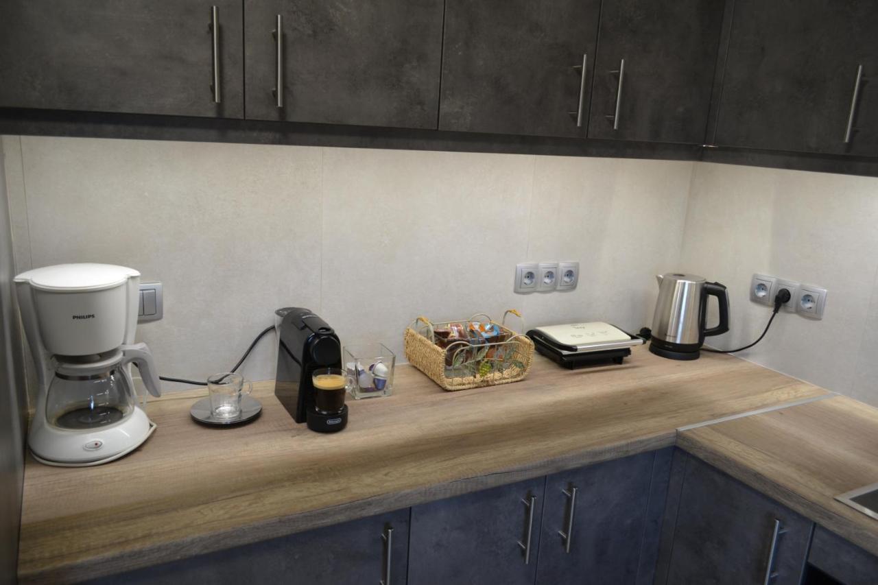 Stergiou Luxury Apartments With Shared Pool Anavyssos Luaran gambar
